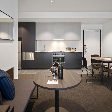 Quest Penrith Aparthotel Екстериор снимка
